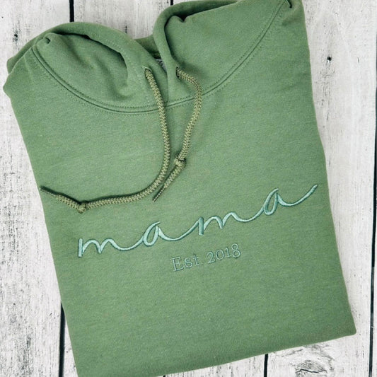 Embroidered Mama Sweater with Established Year – Personalized with Kids’ Names